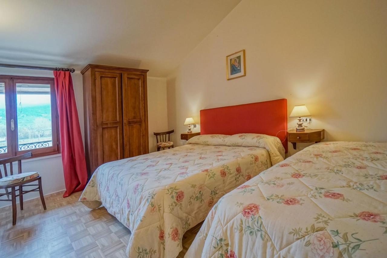 Il Quercione Agriturismo Rivotorto Esterno foto